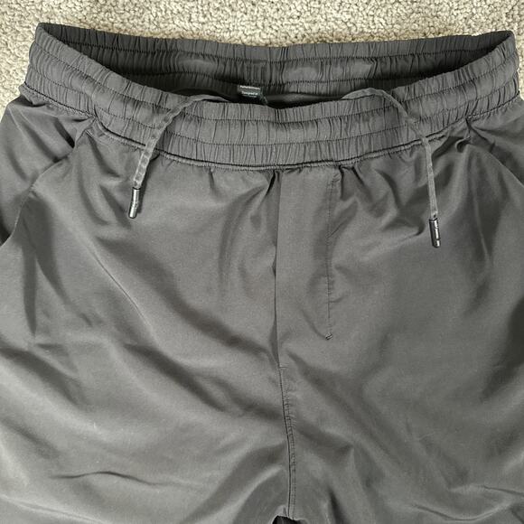 Lululemon Pace Breaker Shorts Mens S Black Lined Athletic 9" Work Out M7AA7S - Picture 3 of 8